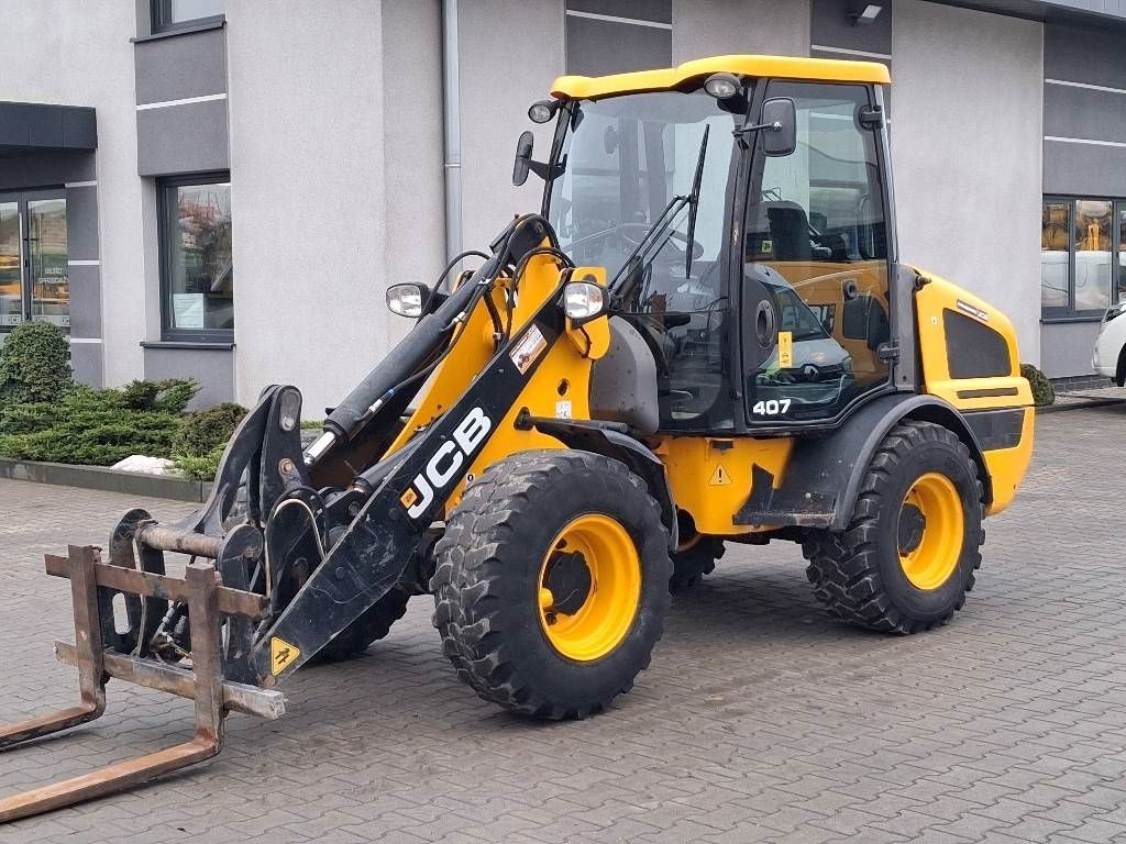 JCB 407 Wheel loader €27,731