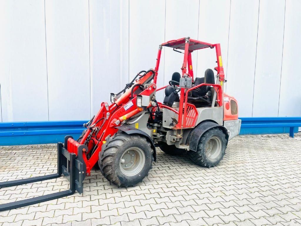 Weidemann 1350 CX 45 Încărcător pe roți 26.900 EUR