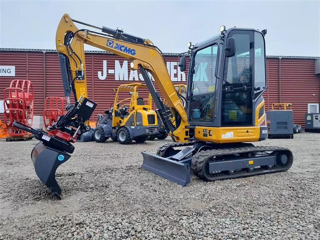 XCMG xe27e med rotortilt Excavator €42,182