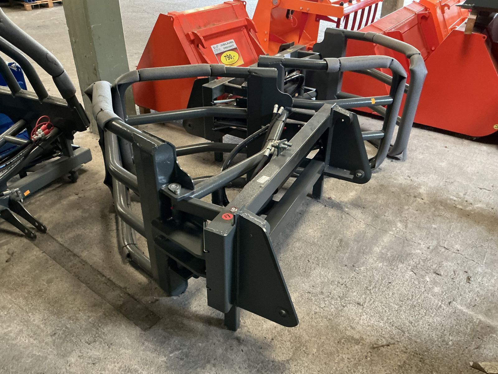 Stekro rundballenzange Adjunto 1083 €