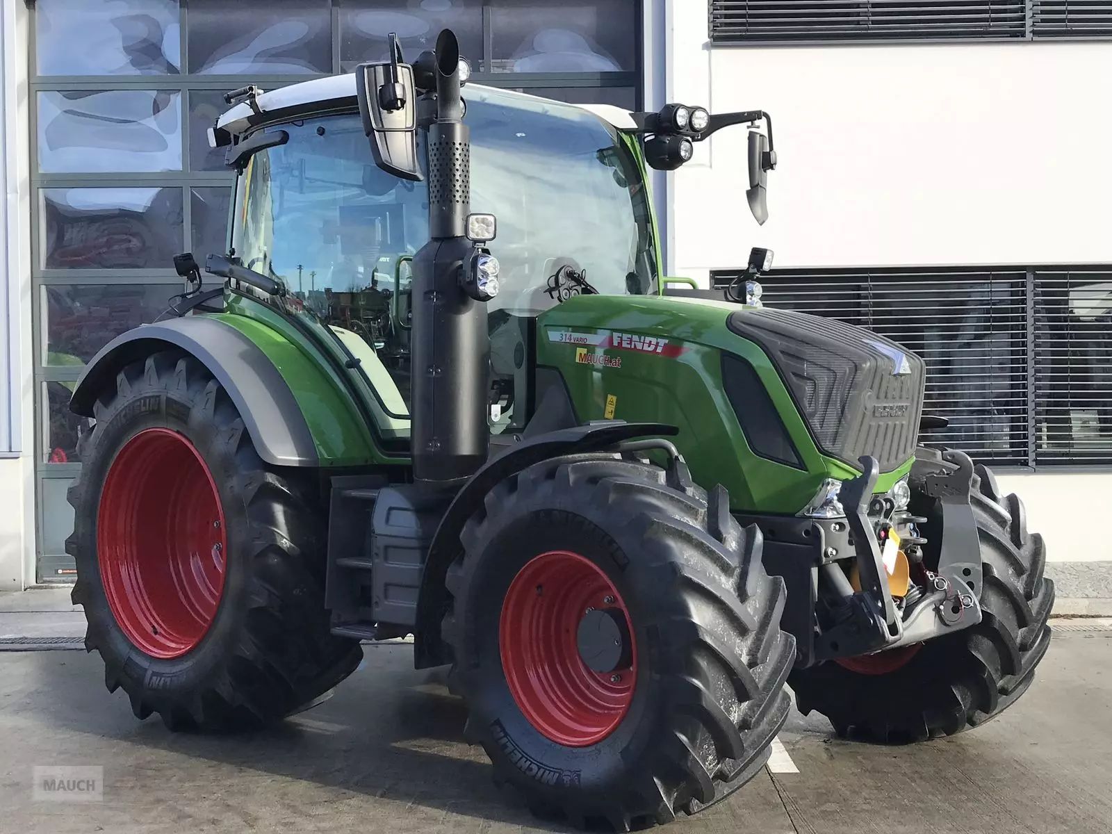 E-FARM: Fendt 314 Vario Profi - Tracteur - id 8GML7KQ - 128 319 € - Lecture du nombre d'heure: 470 - Puissance du moteur (chevaux): 142,Autriche