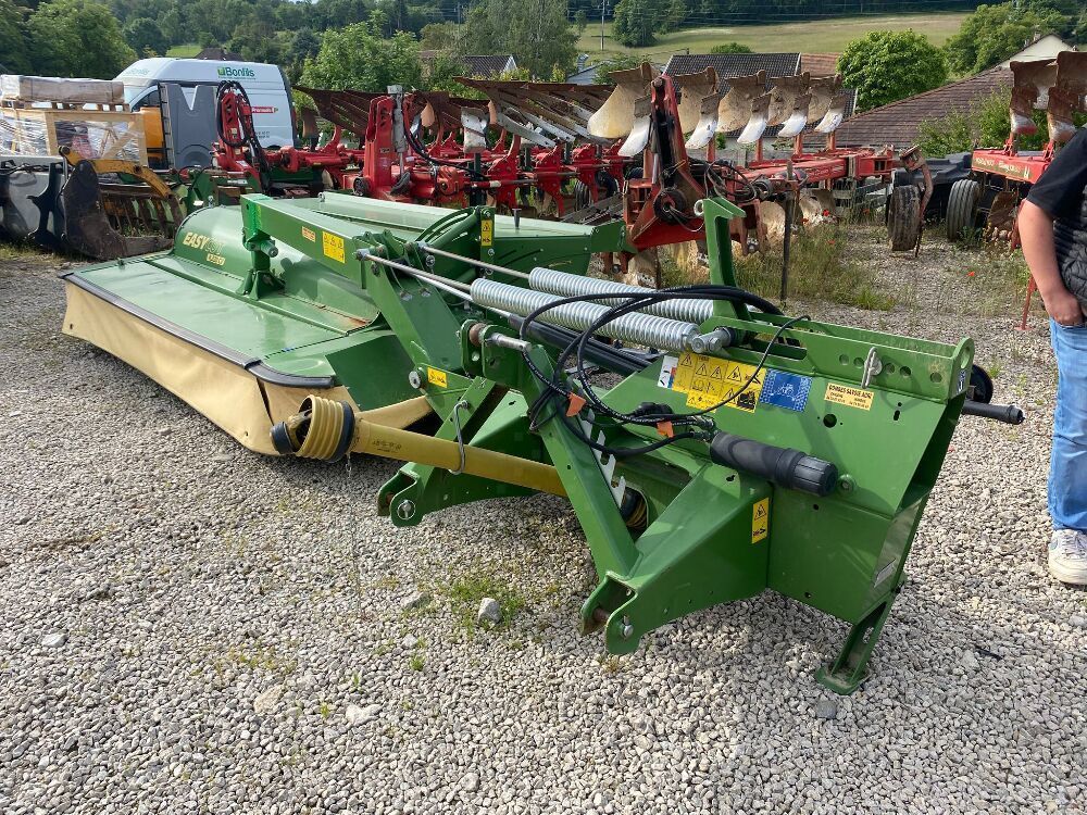 Krone easy cut r 320 cv Косачка 11 900 €