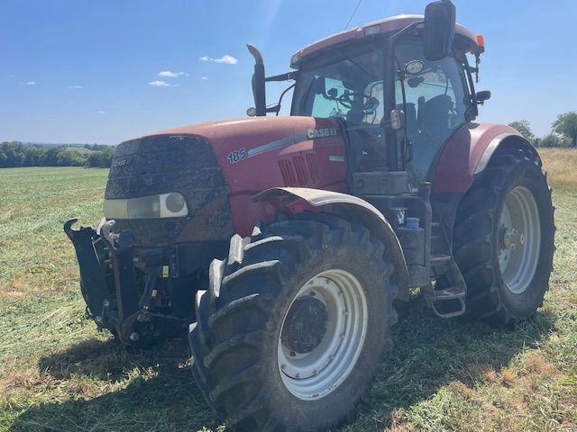 E-FARM: Case IH Puma 185 - Tractor - id YM9EBVW - €57,500 - Year of construction: 2014 - Engine hours: 5,600,Engine power (HP): 200,France