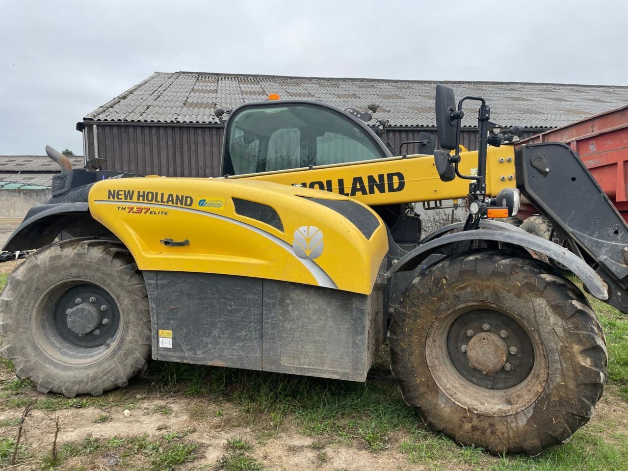 New Holland th7.37 Manipulador telescópico 38.000 €