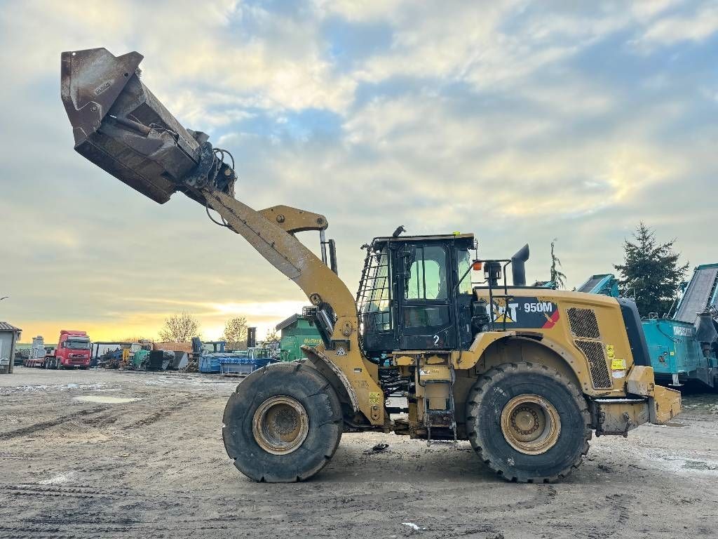 Caterpillar 950M Cargador de ruedas 58.961 €