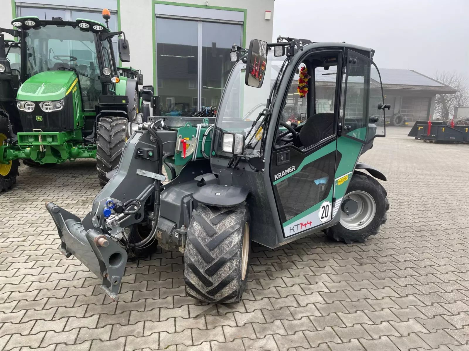 KRAMER kt 144 Ładowacz teleskopowy 50 000 €