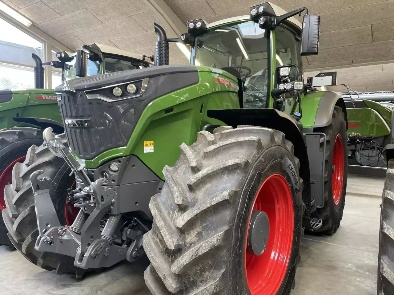 E-FARM: Fendt 1050 Vario - Tractor - id HCPAQGJ - Anul: 2024 - Citeste ore: 31,Muterea motorului: 500,Danemarca