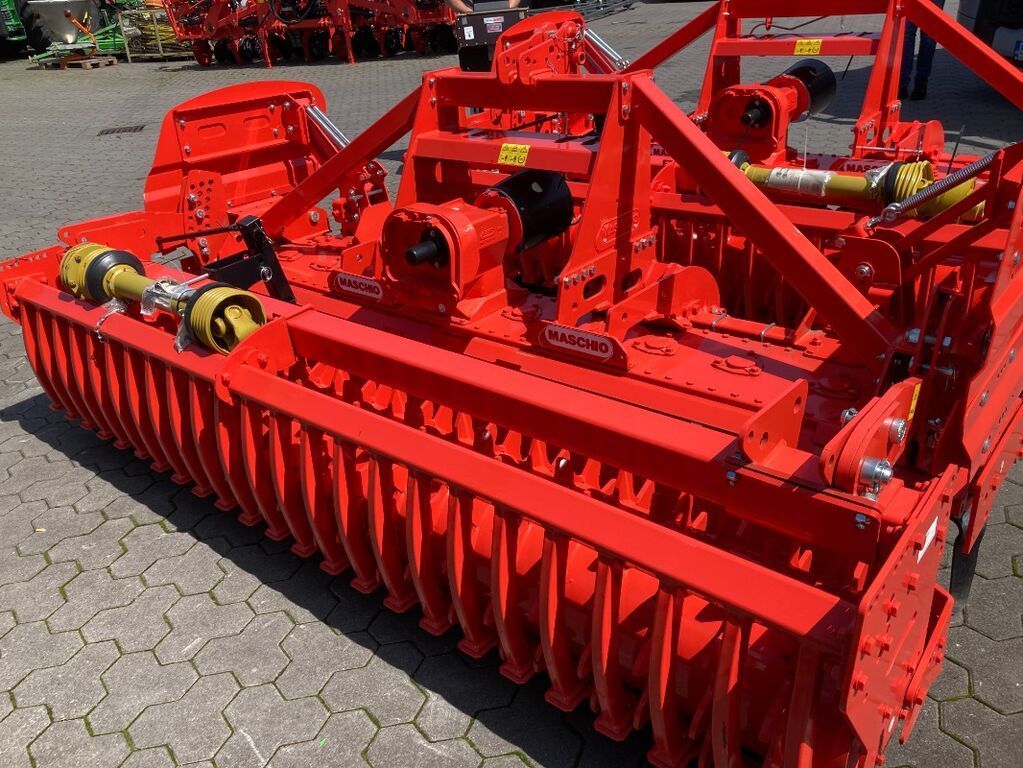 E-FARM: Maschio dc-classic 3000 scm - Disc harrow - id WGLBKLX - €9,750 - Year of construction: 2024 - Germany