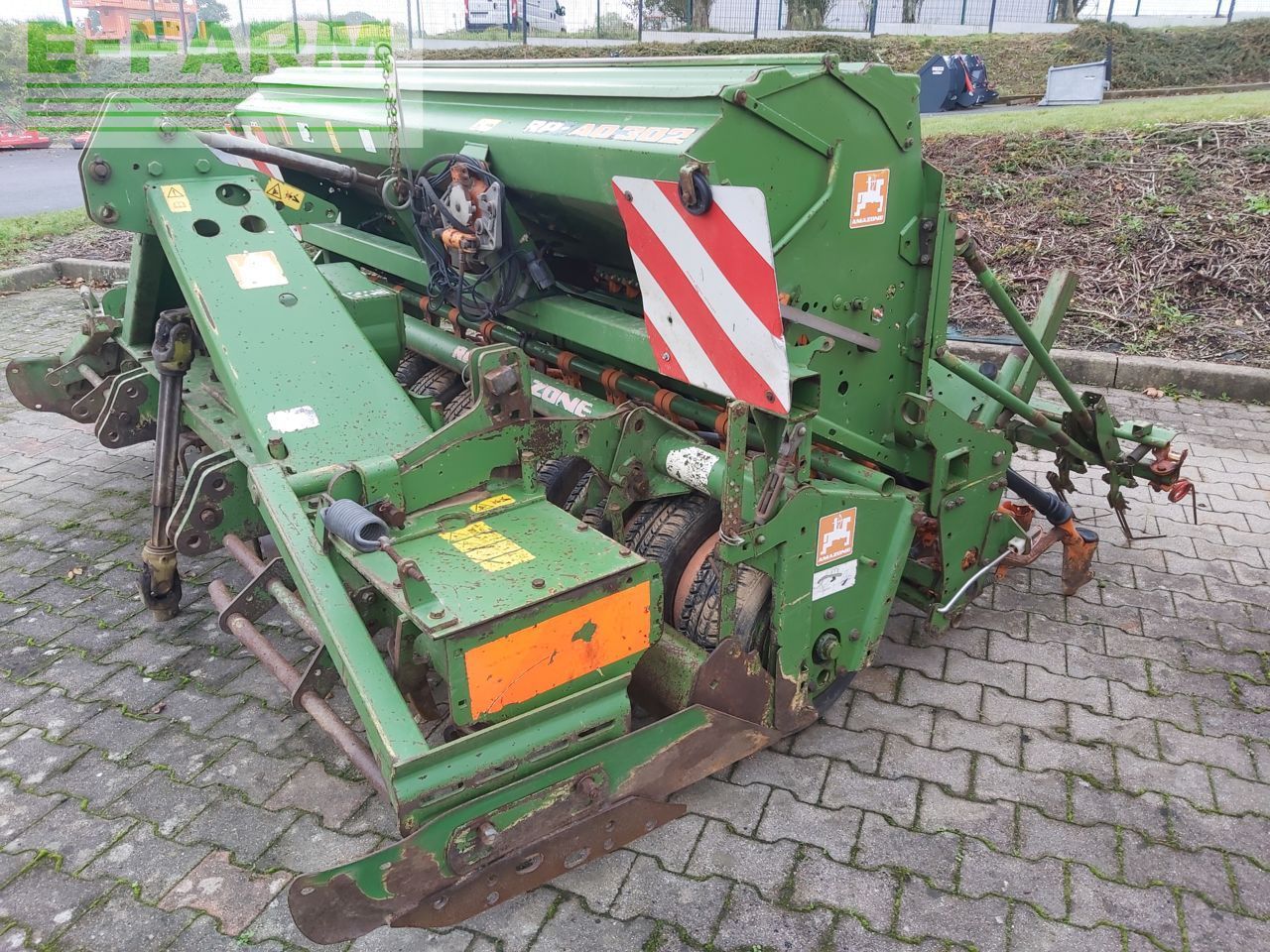 E-FARM: Amazone AD302 - Semoir - id JEWKTT6 - 5 000 € - France