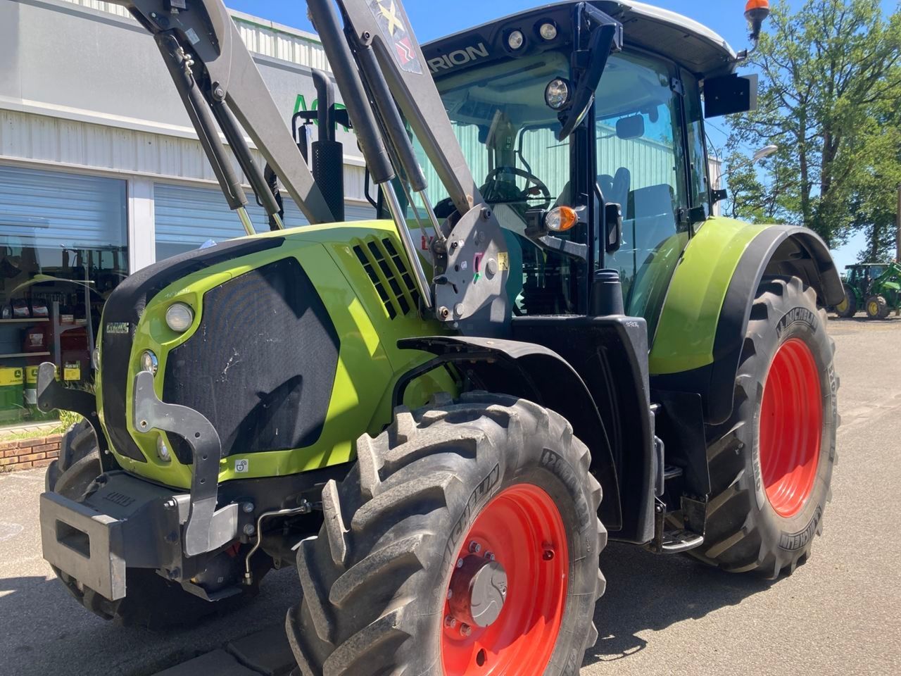 Claas Arion 510 Tractor €84,000