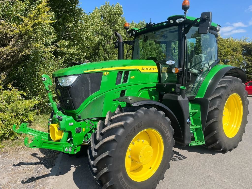 E-FARM: John Deere 6R 145 - Traktor - id AQZVPNR - 123.923 € - Baujahr: 2022 - Abgelesene Motorstunden: 352,Vereinigtes Königreich