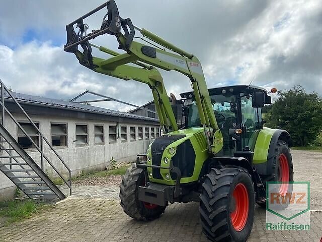 E-FARM: Claas Arion 530 - Traktor - id HFWUGC3 - Baujahr: 2015 - Abgelesene Motorstunden: 6.622,Motorleistung (PS): 130,Deutschland