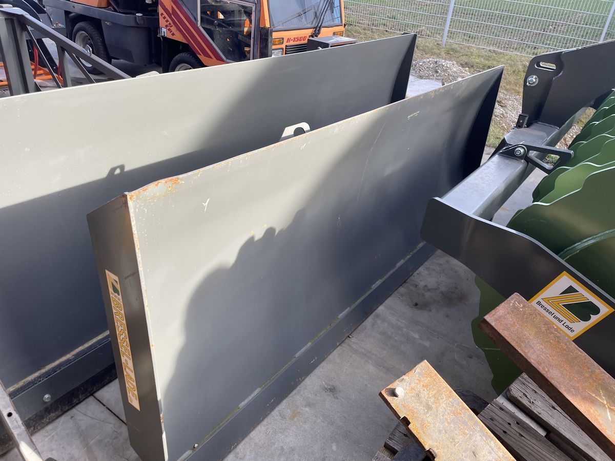 E-FARM: Bressel und Lade schiebeschild / materialschiebeschild 2500mm - Anbaugerät - id XMF9BVH - Österreich