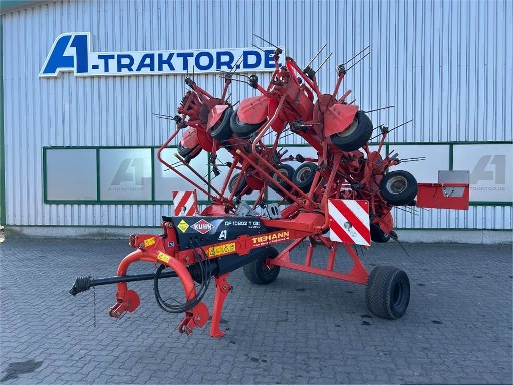 E-FARM: Kuhn GF 10802 T - Tedder - id TBL4T34 - €10,300 - Year of construction: 2012 - Germany