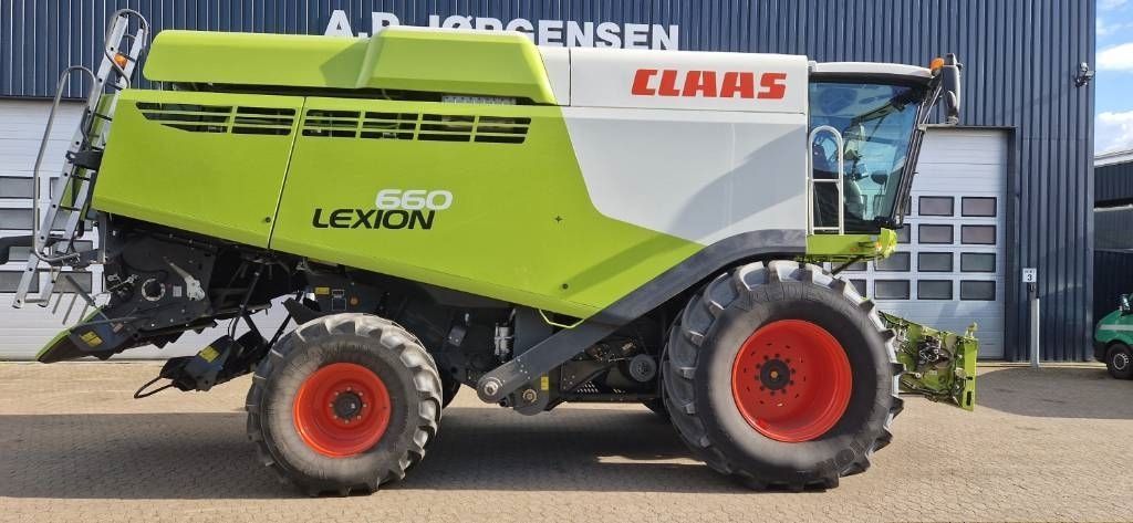 E-FARM: Claas Lexion 660 - Cosechadora - id RDAL63J - 247.894 € - Año: 2019 - Horas: 399,Dinamarca