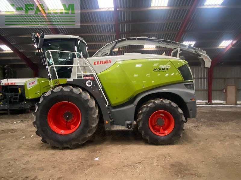 Claas Jaguar 960 Ensileuse automotrice 260 963 €