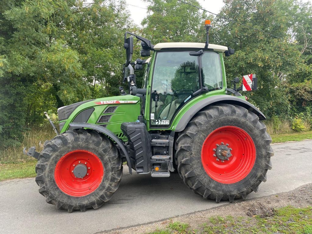 E-FARM: Fendt 516 Vario Power+ - Traktor - id C51AUQW - 114.000 € - Baujahr: 2022 - Abgelesene Motorstunden: 2.100,Motorleistung (PS): 160,Frankreich