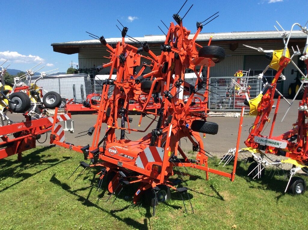 E-FARM: Kuhn GF 8703 - Tedder - id DIUVFZM - €18,334 - Year of construction: 2024 - Austria
