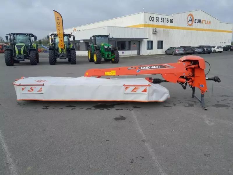 Kuhn GMD 4011 FF Segadora 9500 €