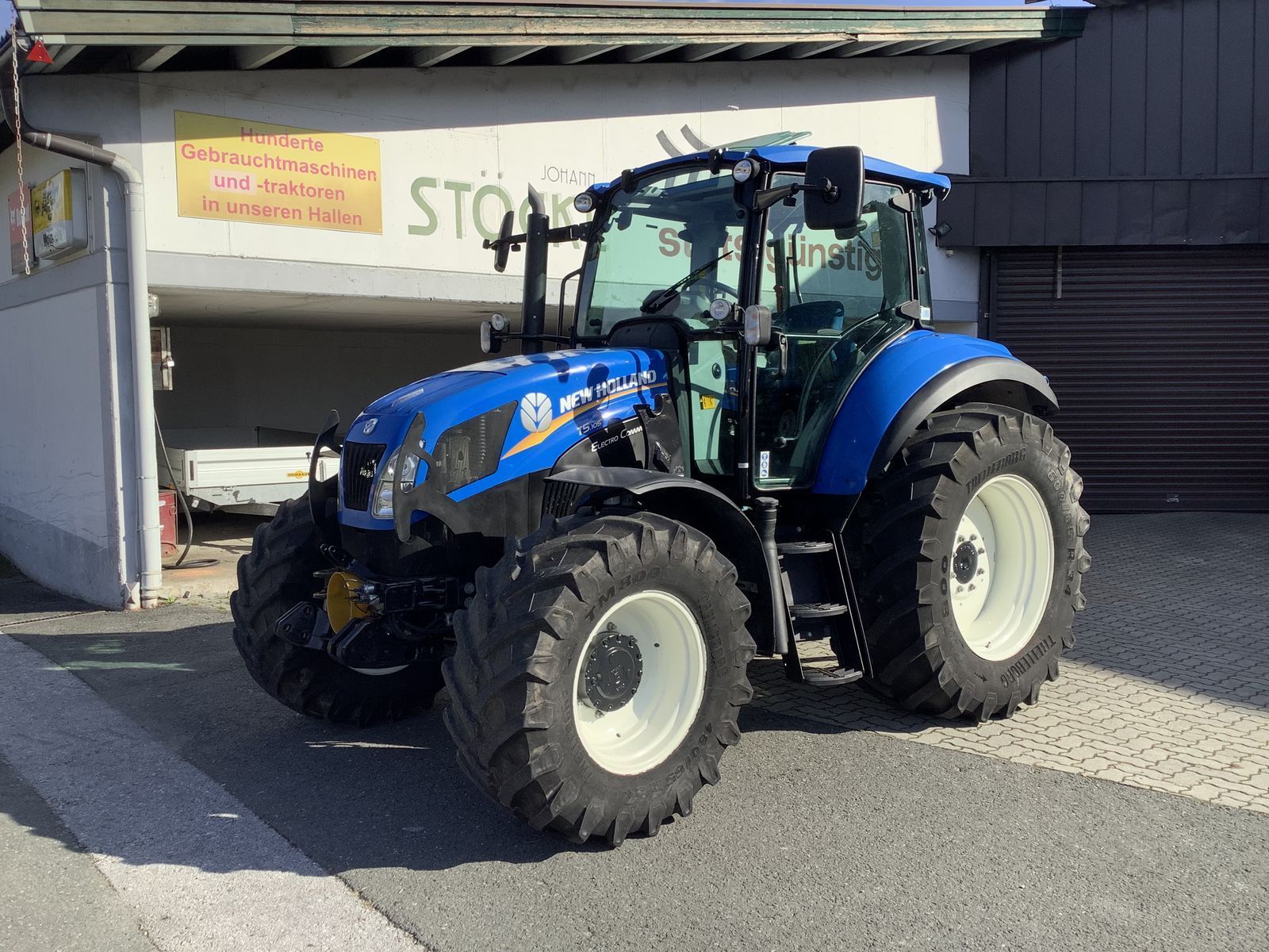 New Holland T5.105 Tractor €64,500