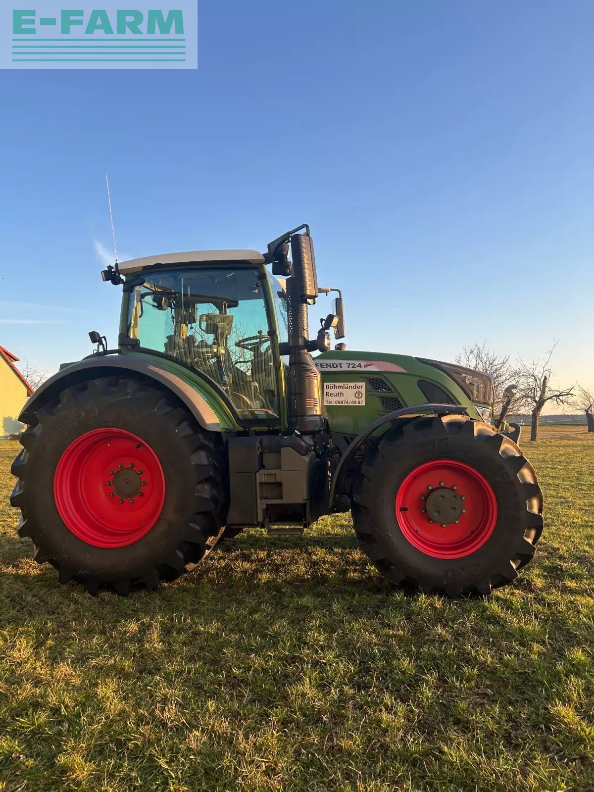 Fendt 724 Vario Profi Plus Tractor €89,000