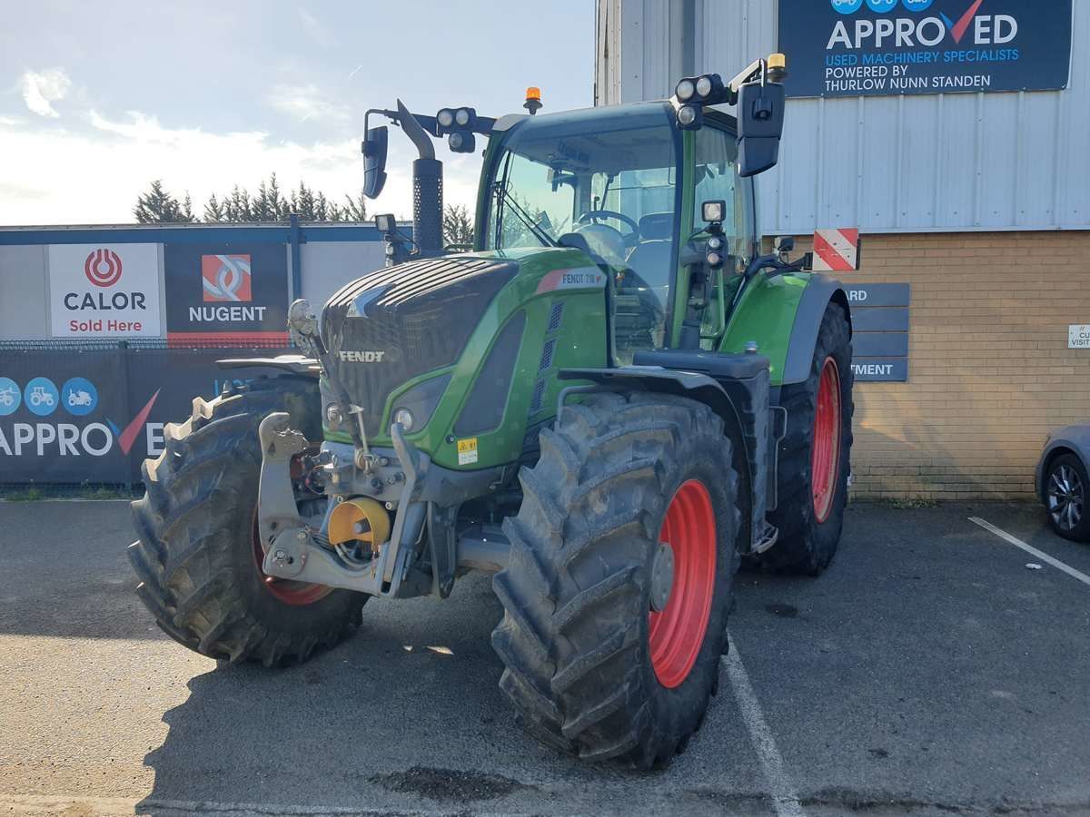 E-FARM: Fendt 718 Vario PowerPlus - Tracteur - id YQGGSCT - 113 557 € - Année: 2020 - Lecture du nombre d'heure: 3 824,Royaume-Uni