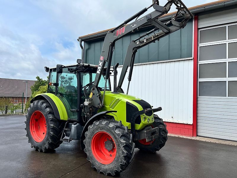 Claas Axos 310 Tractor €26,900
