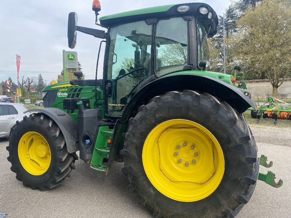 E-FARM: John Deere 6130 R - Traktor - id FAUBFFN - 94 000 € - Rok produkcji: 2021 - Motogodziny: 3200,Moc silnika: 130,Francja