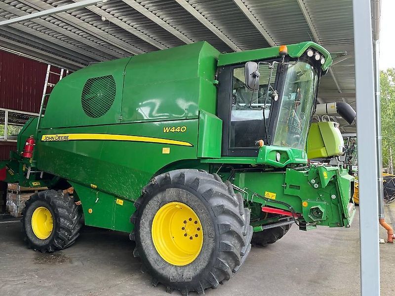 John Deere W 440 Kombajn 89 900 €