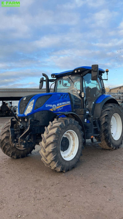 E-FARM: New Holland T7.165 S - Tractor - id PWUETIB - €70,000 - Year of construction: 2021 - Engine hours: 2,985,Engine power (HP): 165,France