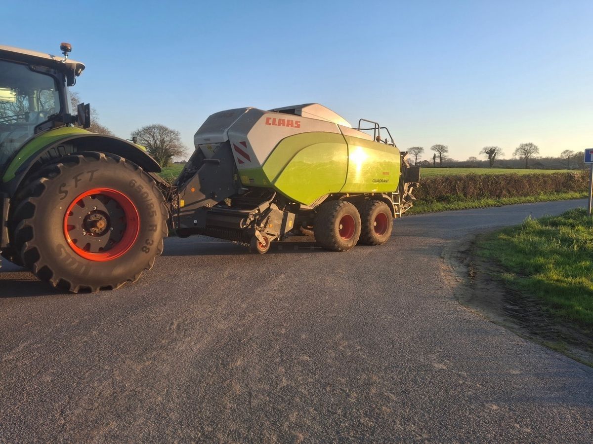 Claas Quadrant 5300 FC Ballenpresse 82.000 €