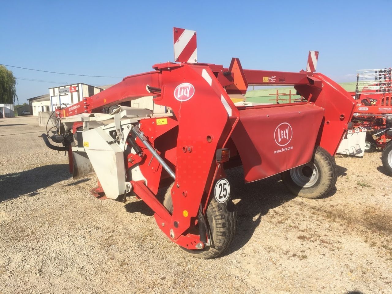 E-FARM: Lely splendimo pc 330 r - Faucheuse - id NT9TXFI - 8 500 € - Année: 2014 - France