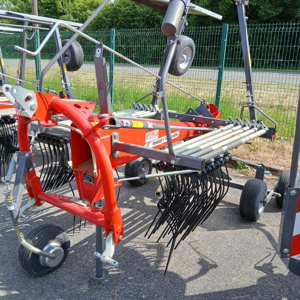 E-FARM: Massey Ferguson - Tedder - id H8ZQFPI - €6,800 - Year of construction: 2023 - France