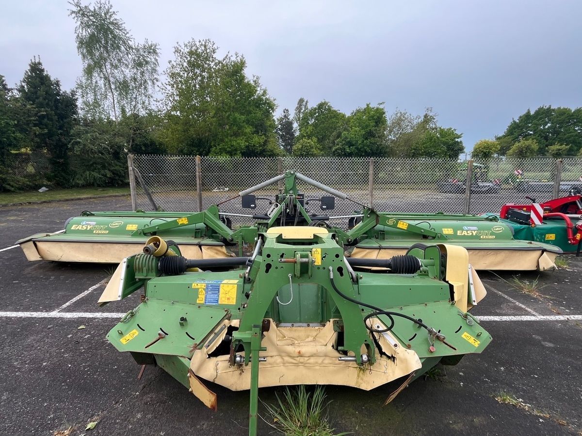 Krone easy cut b 870 cv+ f 320 cv Mower €48,500