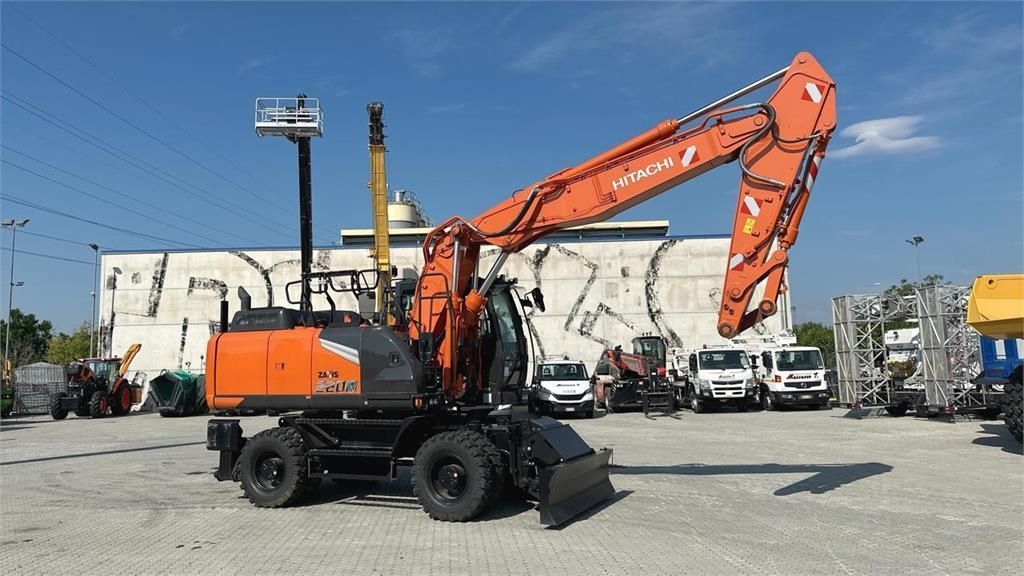 こう E-FARM: Hitachi zx220w-7 - Wheeled excavator - id CGNVCLZ - Year
