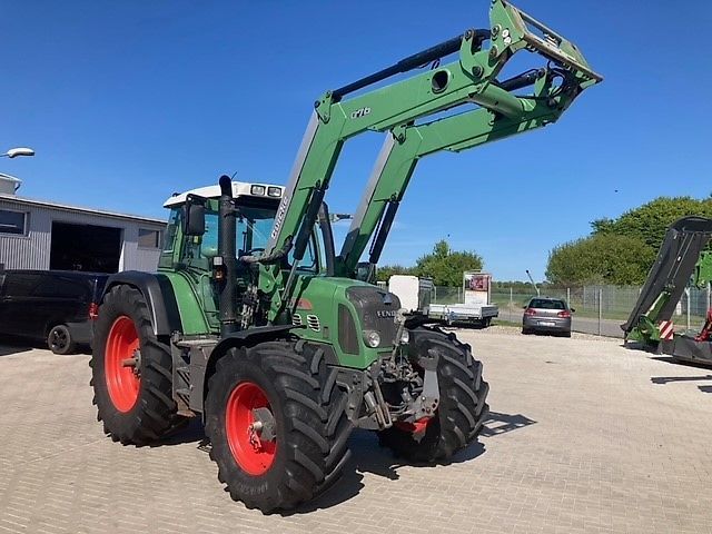 E-FARM: Fendt 820 Vario - Traktor - id V7ZGP6S - 58.000 € - Baujahr: 2011 - Abgelesene Motorstunden: 12.500,Motorleistung (PS): 205,Deutschland