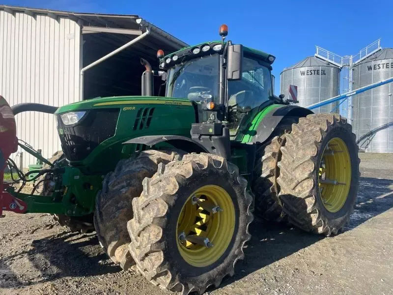 E-FARM: John Deere 6195 R - Trattore - id L8PEVGR - 127.000 € - Anno di costruzione: 2020 - Ore: 2.598,Potenza del motore: 195,Francia