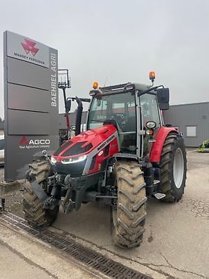 Massey Ferguson 6S.135 Tractor 92.900 €