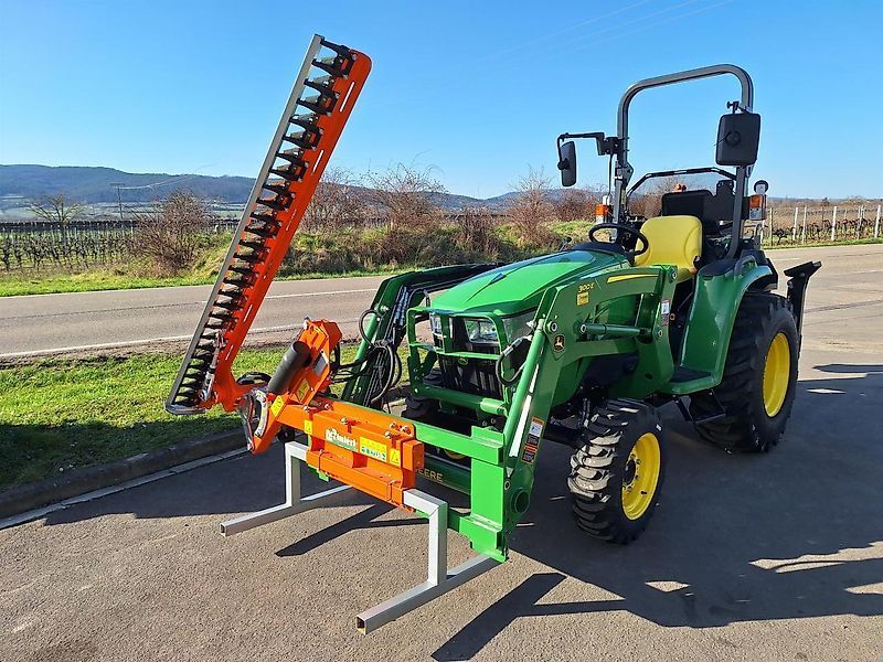 John Deere 3038 E Трактор