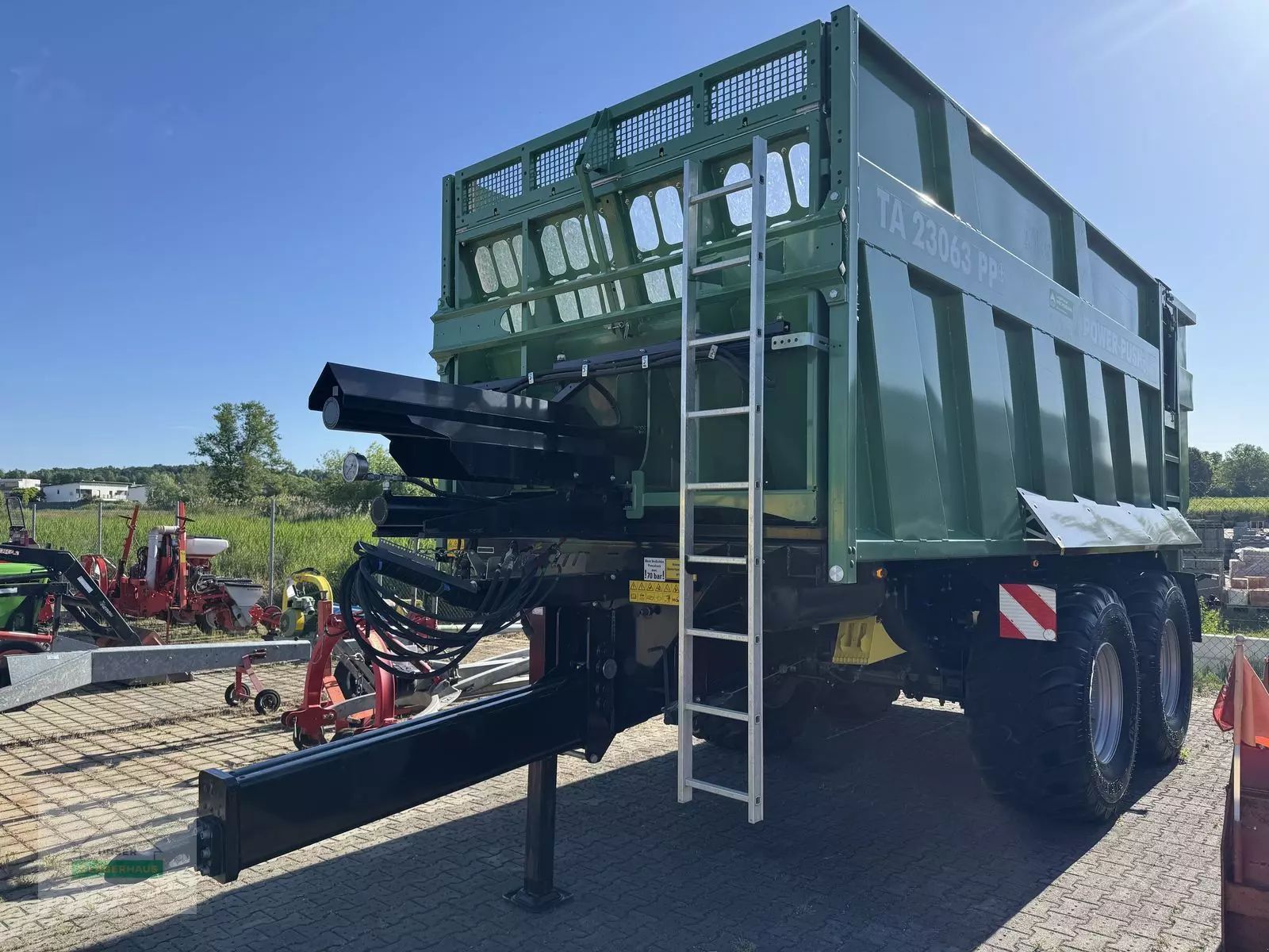 E-FARM: BRANTNER ta 23063 pp+ - Lade-/Silierwagen - id WRE3RY8 - 37.500 € - Baujahr: 2022 - Österreich