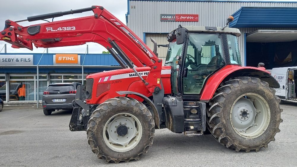 E-FARM: Massey Ferguson 6465 - Трактор - id 4MSCRMV - Година на построяване: 2008 - Работни часове на двигателя: 5284,Мощност на двигателя (HP): 125,Франция