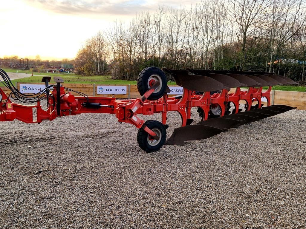 GREGOIRE BESSON besson spmlb9 7 furrow semi-mounted plough Charrue 18 015 €
