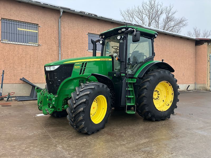 John Deere 7290 R Tractor €55,000