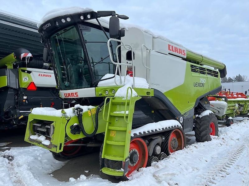 Claas Lexion 750 Combine harvester €229,900