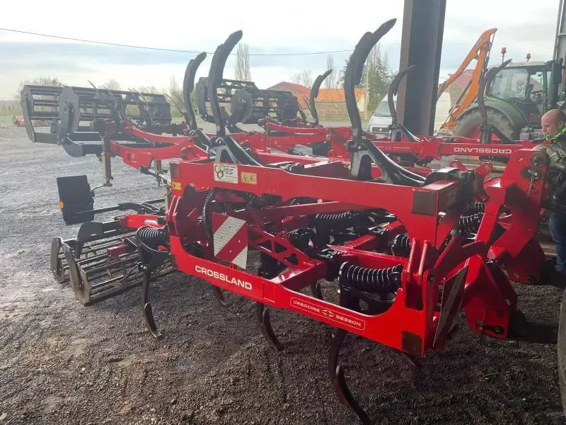 E-FARM: GREGOIRE BESSON crossland - Cultivateur - id 6YWFPSQ - 22 000 € - Année: 2018 - France