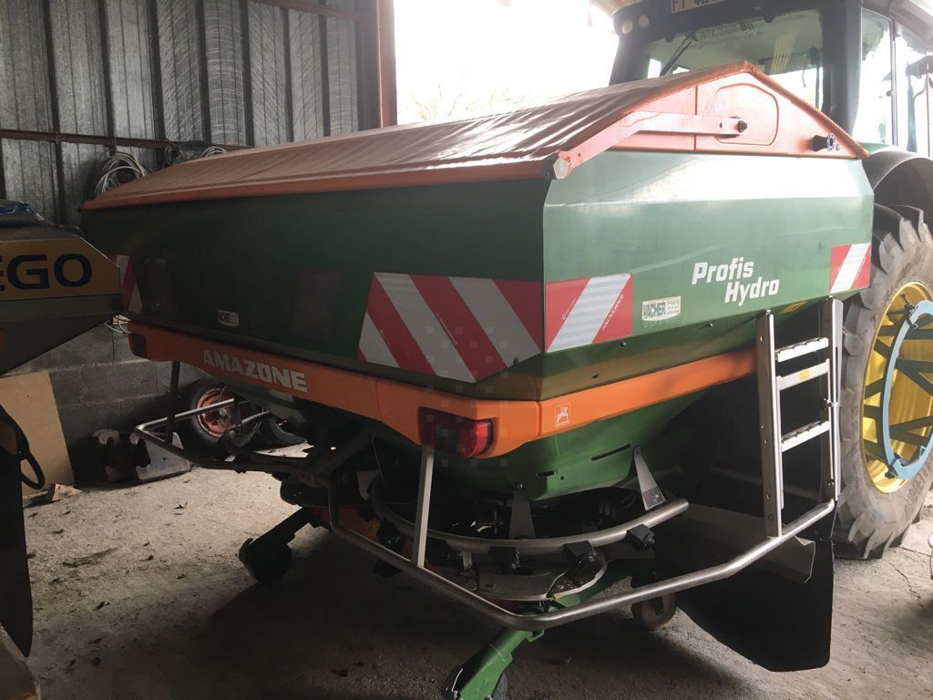 E-FARM: Amazone ZA-TS 3200 Super - Düngerstreuer - id BMJNTFH - Baujahr: 2018 - Frankreich