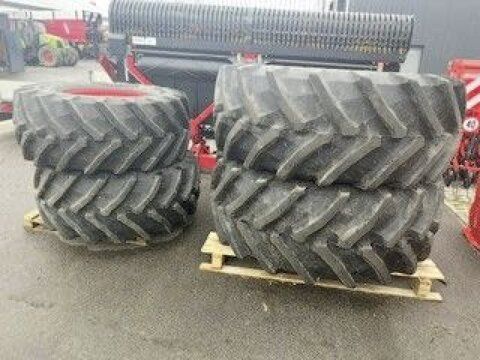 TRELLEBORG 600/65r28+710/70r38 tb Räder und Raupenlaufwerk 9.700 €