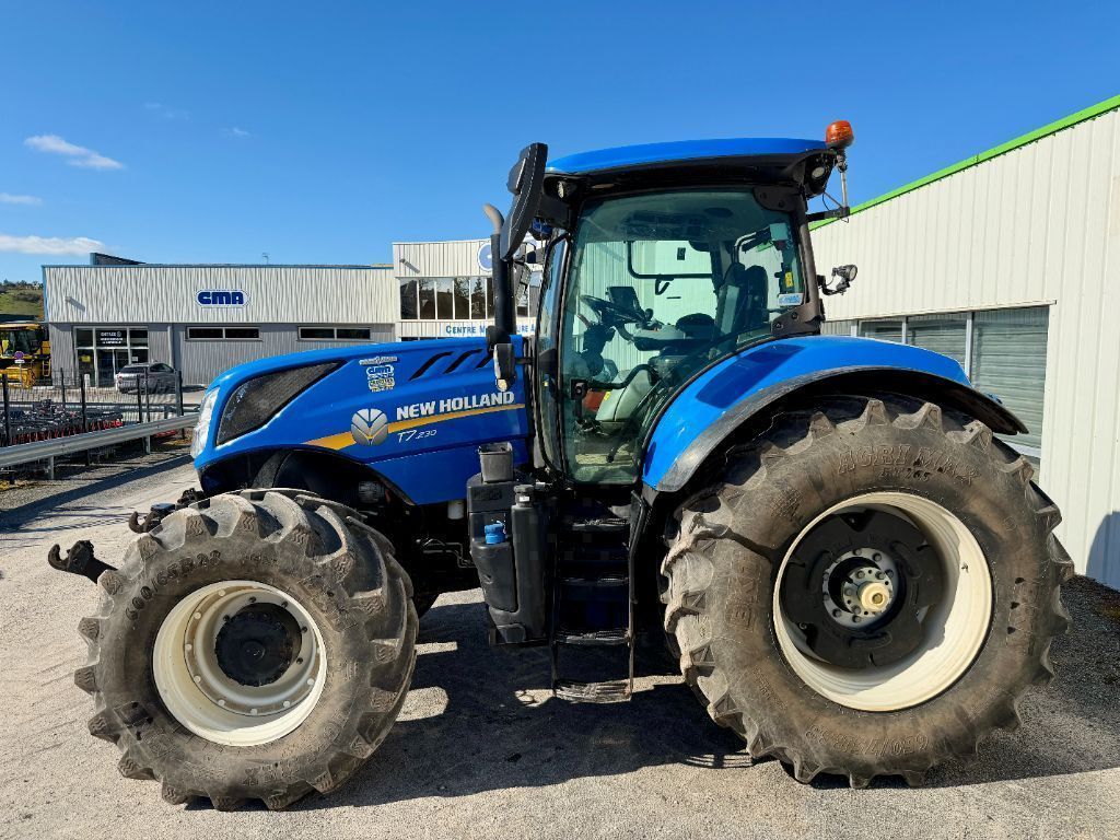 New Holland T7.230 AC Τρακτέρ 78.000 €