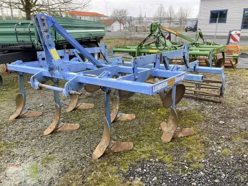 E-FARM: Lemken smaragd 7 260 - Cultivateur - id 59RYHQF - 2 900 € - Année: 2007 - Allemagne
