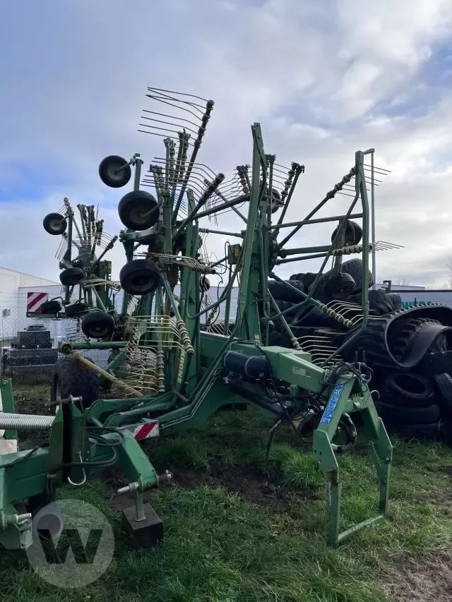 E-FARM: Krone Swadro 1400 - Schwader - id EXMNP3E - 13.900 € - Baujahr: 2007 - Deutschland